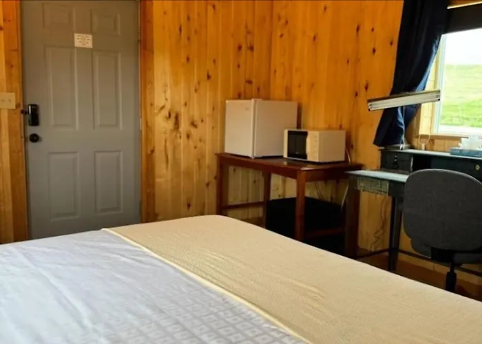 Lake Stop Resort