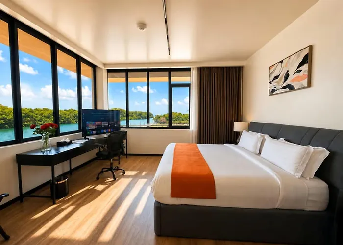 Grand Resort & Residences