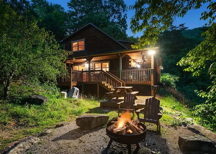 Mountain Air Hot Tub-Fire Pit