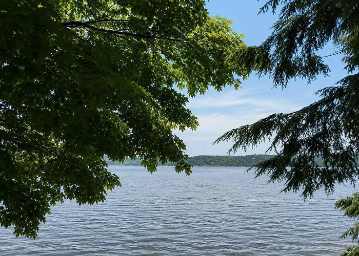 1-Bedroom Unique Eco Log Cabins In Parry Sound #102