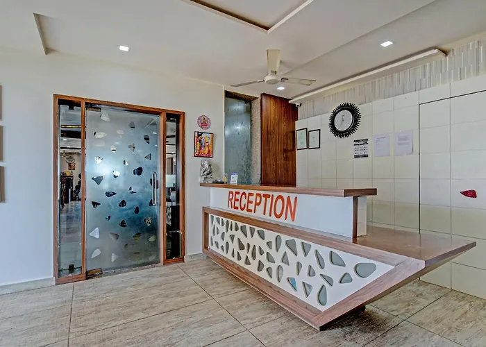 Hotel O The Grand Imperial Restaurant & Hotel Dhuva Railway Station