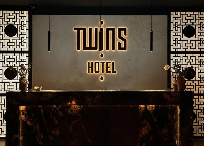 Twins Hotel