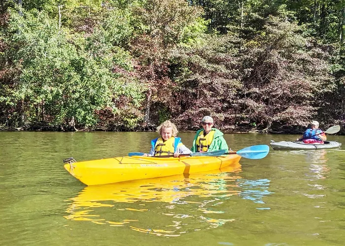Saugerties Waterfront Getaway