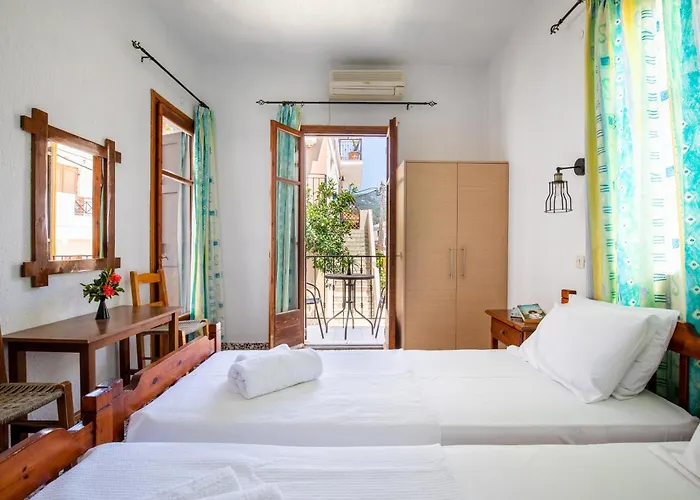 Fotini Rooms