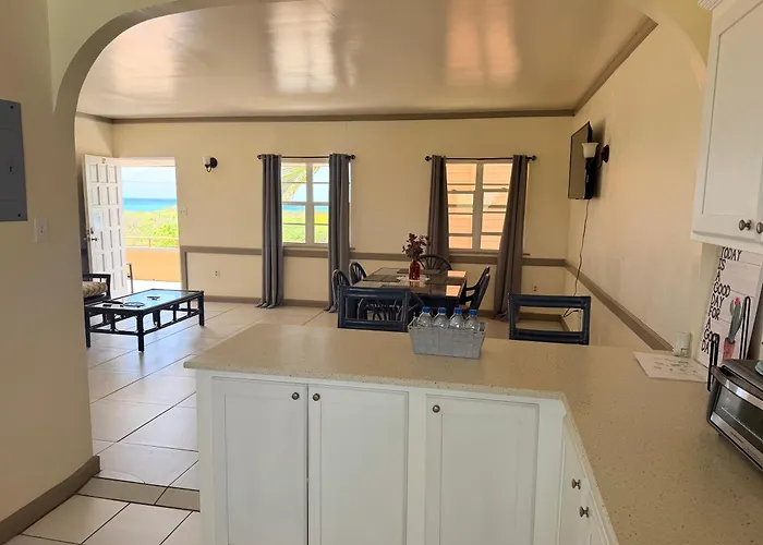 Dove Cove Comfort Suites