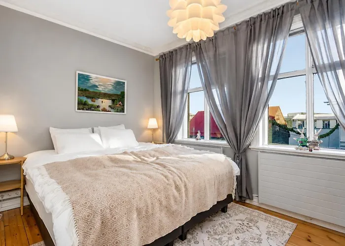 Prime Location Luxury Apartment Reykjavik