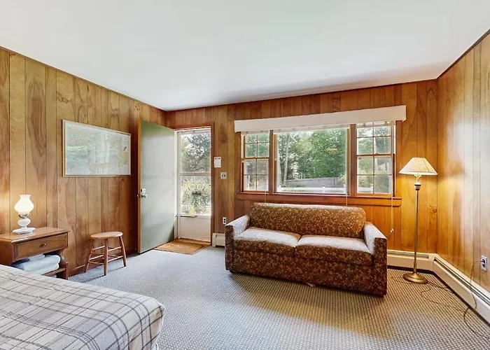King Birch Lake Home, Unit 7
