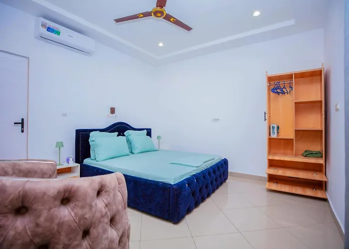 Takhotel
