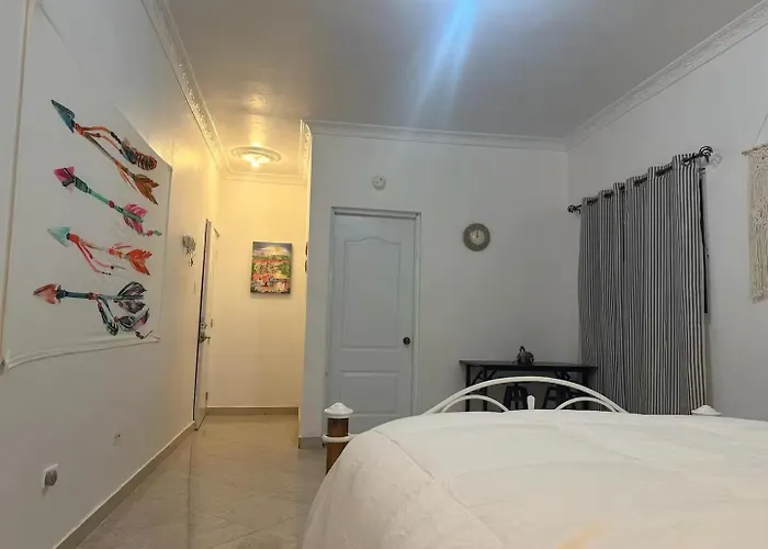 Los Patos Waterfront Private Suites