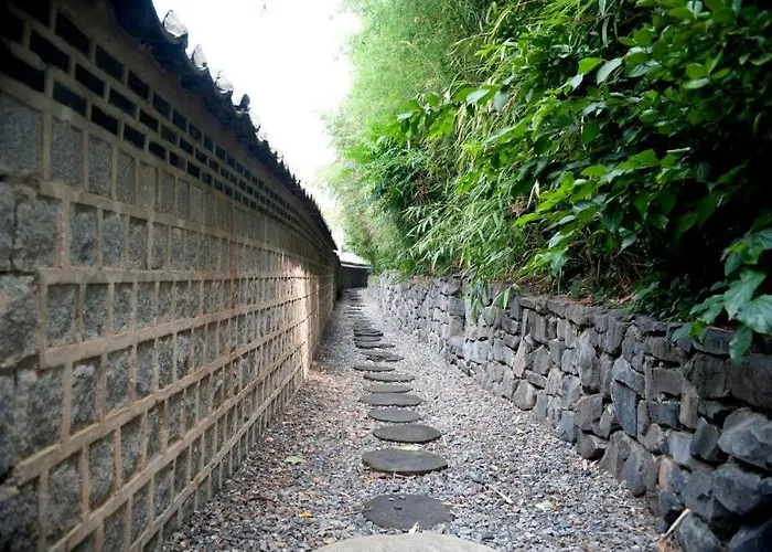 Onyang Hot Spring Hotel