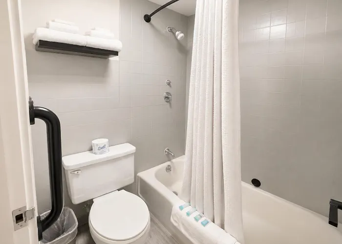 Aisling Suites