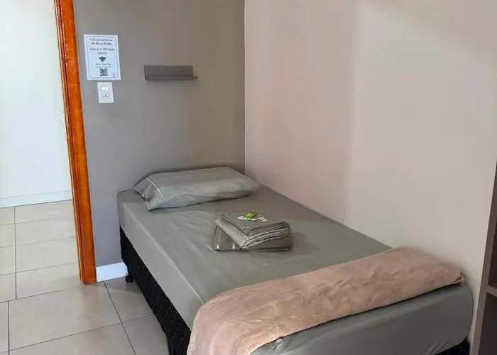 Hotel 386, lugar tranquilo e preço acessível