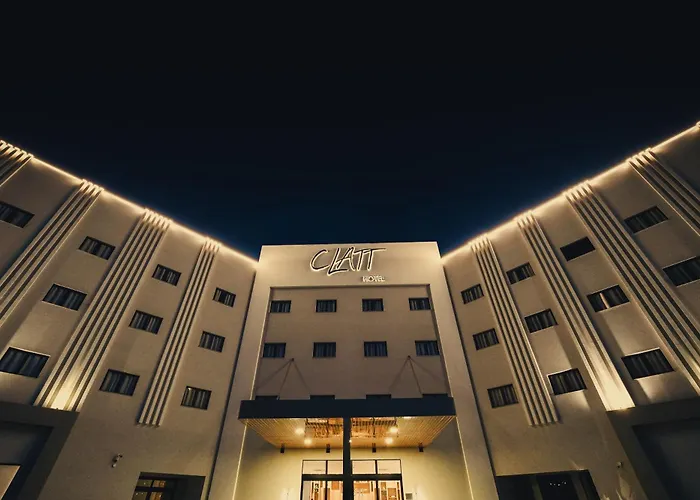 Clatt Hotel