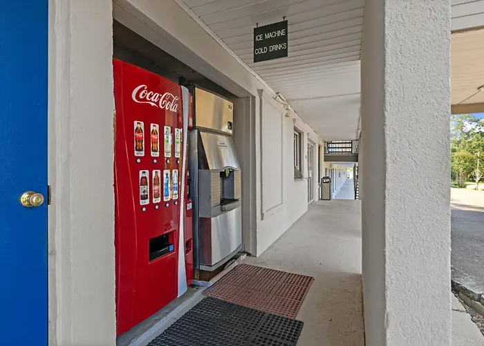 Motel 6 - Mccomb, Ms