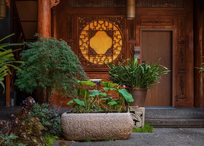Lanshan View Ancient Courtyard Hotel - Yiyuntingju