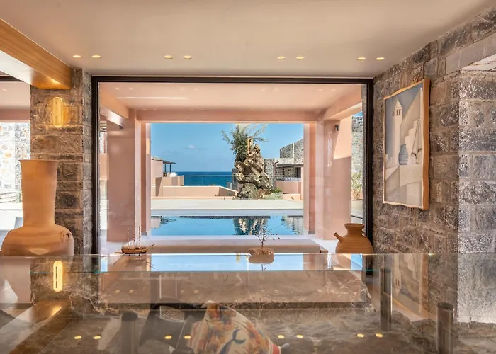 Volta Seaside Boutique Hotel