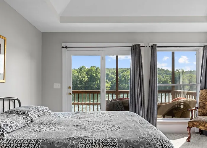 Rim Shoals Resort