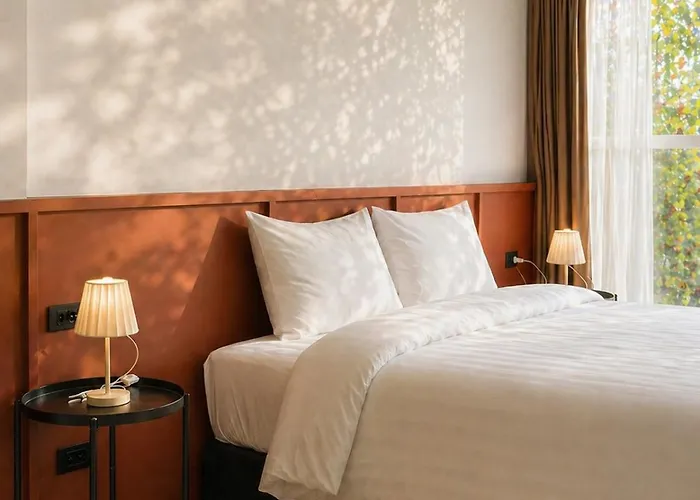 Quicky Stay Hotel Suphanburi