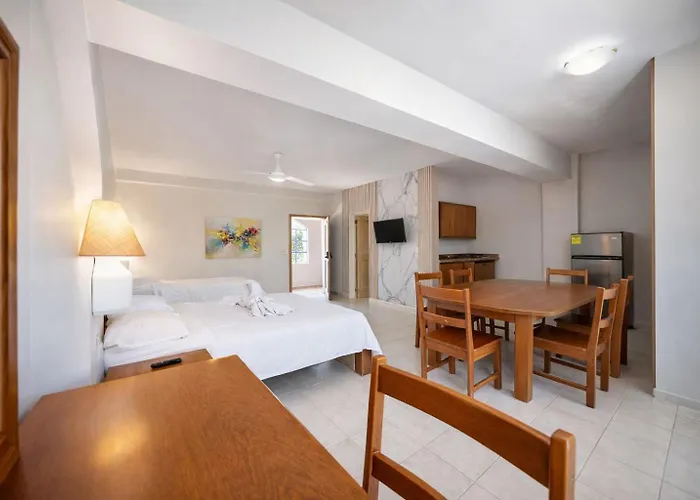 Hotel El Kaoba
