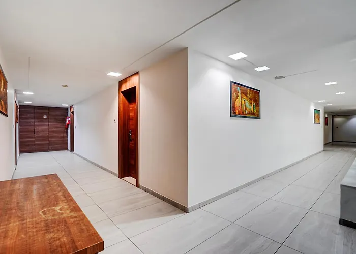 Townhouse Morbi Lalpar Formerly The Grand Vardhman