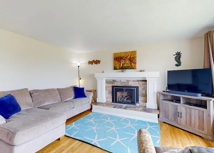 Experience Comfort And Serenity By The Sea Dog Friendly With Ac & Patio