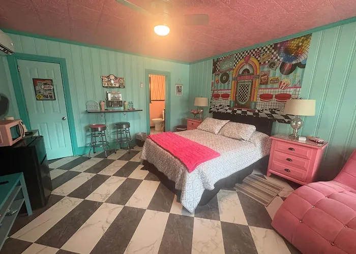 Historic Ziegler Inn And Suites With Whimsical Themed Rooms