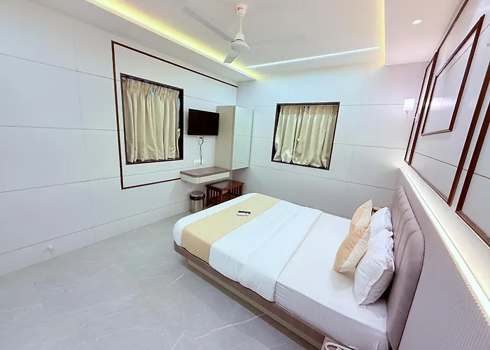 Hotel Le Glance Rooms & Dormitory