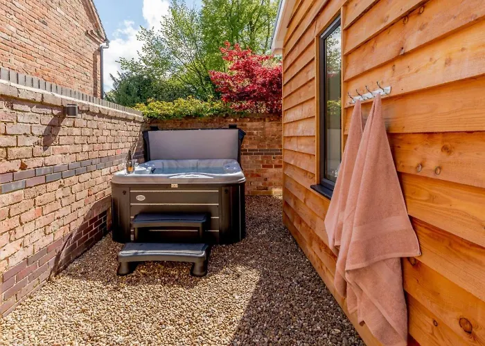 2 Bed In Ashbourne Oc-81345