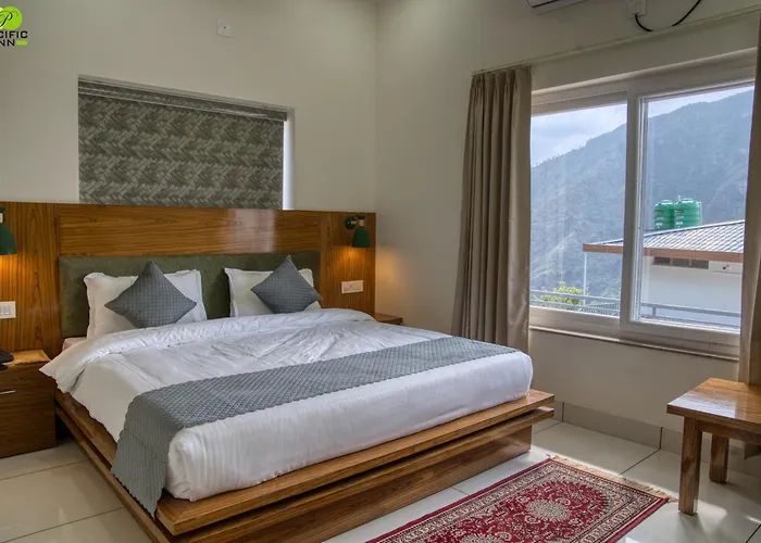 Pacific Inn Vistaar Hotels & Resorts