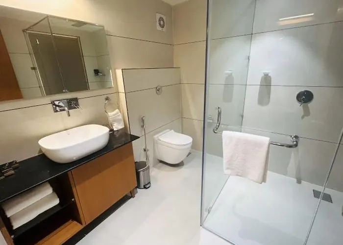 The Gold Beach Annexe
