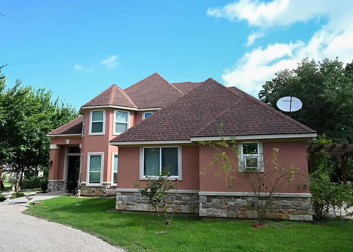 Spacious 5Br Home