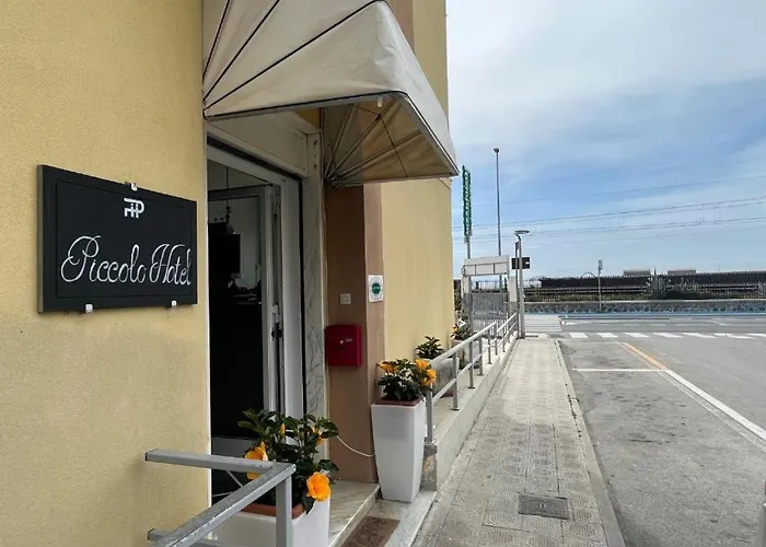 Piccolo Hotel