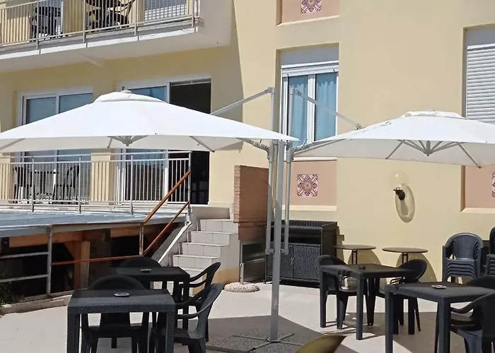 Piccolo Hotel