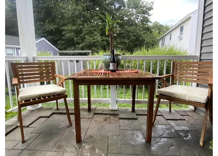 Coastal Retreat W Fire Pit Game Room And Deck
