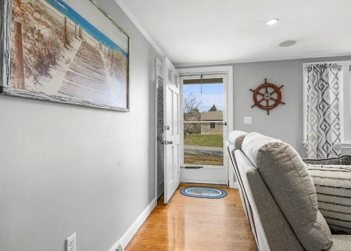 Dog-Friendly Cape Cod Getaway With Fire Pit Yard