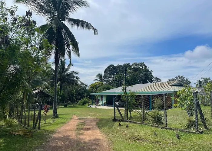 Shahazhani Homestay Mersing Isv 01002