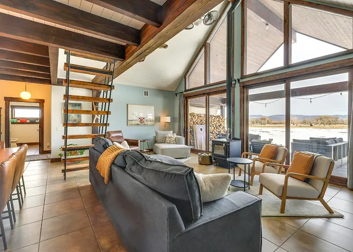 Fish, Hike & Ski: Mtn-View Gunnison Home W/ Sauna