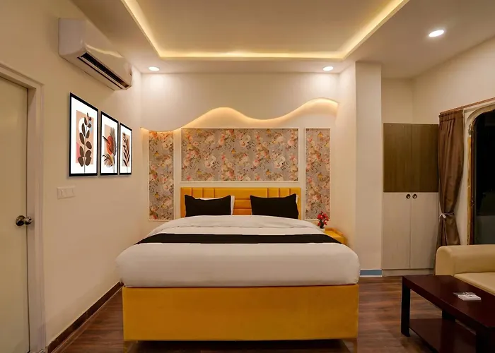 Palette Hotel And Resorts Patrakar Colony Formerly Shree Maruti Tower