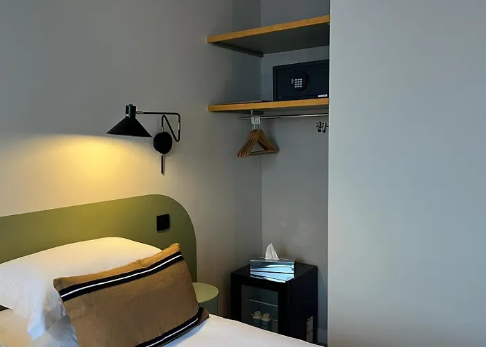 Monsieur Jules Hotel Clamart