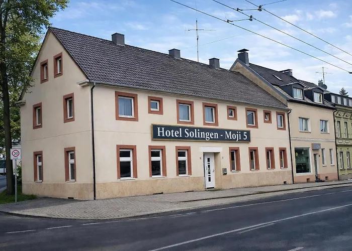 Hotel Moji 5 Solingen