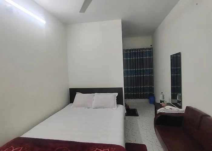 Hotel Rongdhanu International, Khulna