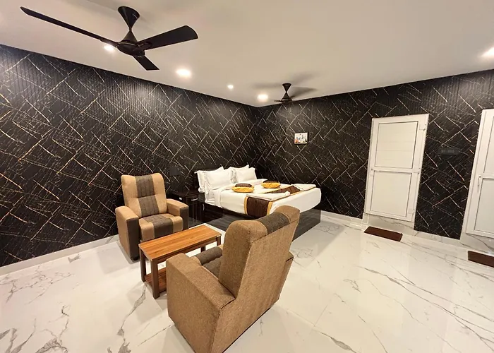 Thamira Residency