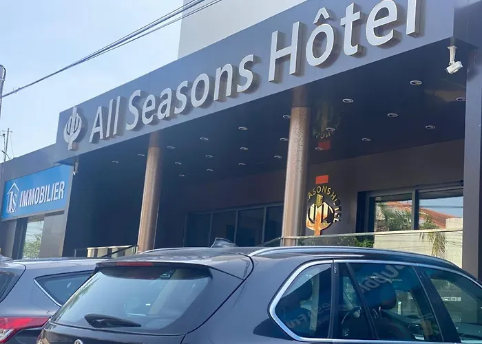 All Seasons Hotel Abidjan