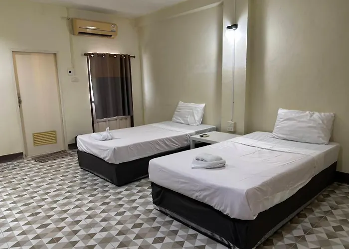 Khamsrithongchai Hotel