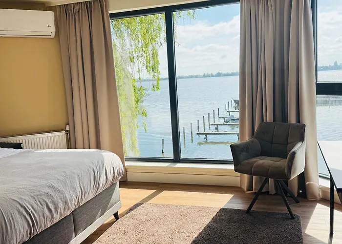Weromeri Premium Hotel And Apartment