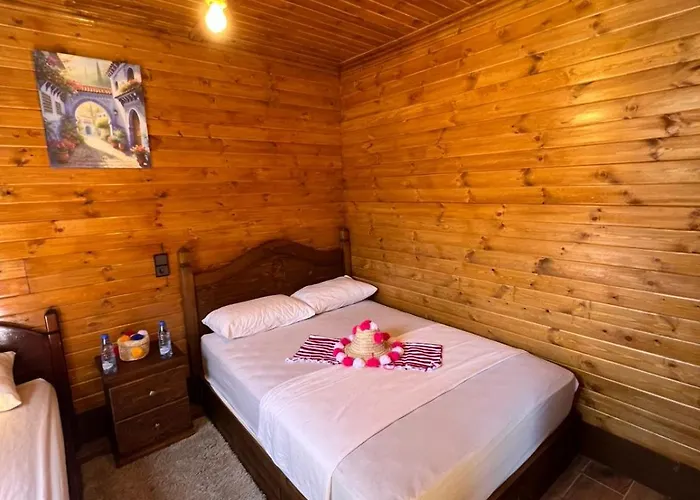 Hotel Nabil Akchour