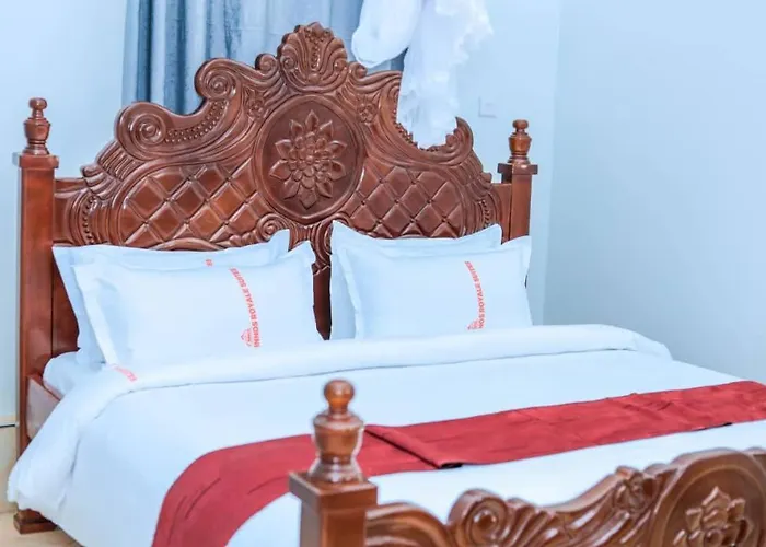 Innos Royale Suites