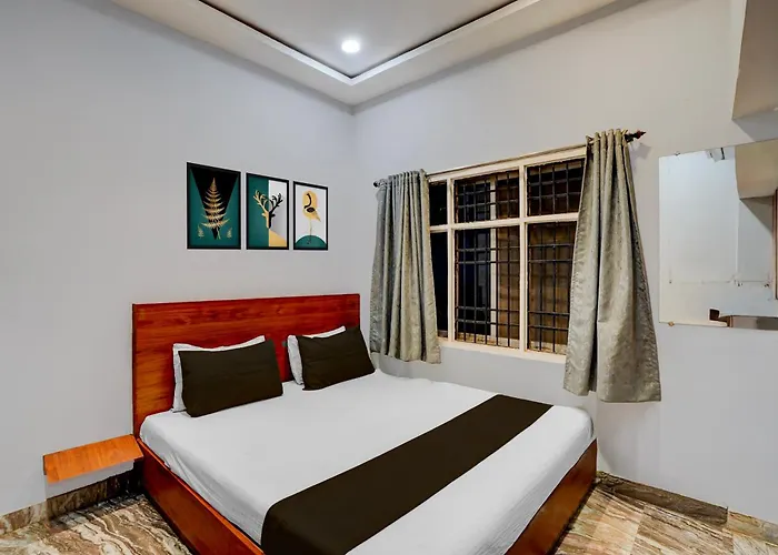 Hotel Stay Here