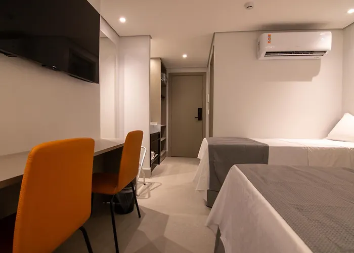 Hotel Mandu