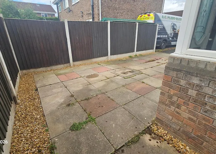 1 Bedroom House, Secure Driveway, 41 Stonehaven